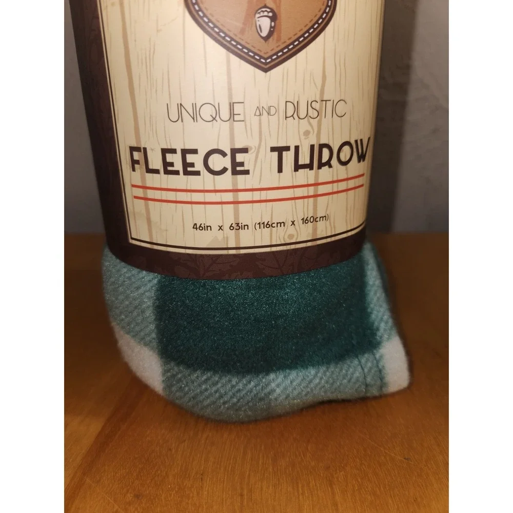 Pine Creek Fleece Throw‎ Blanket 46 x 63  Copper Green Plaid Christmas New